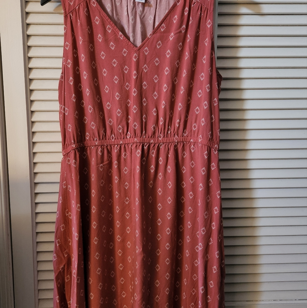 Sleeveless dress